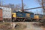 CSX 8823 passing the MP24 detector on M404